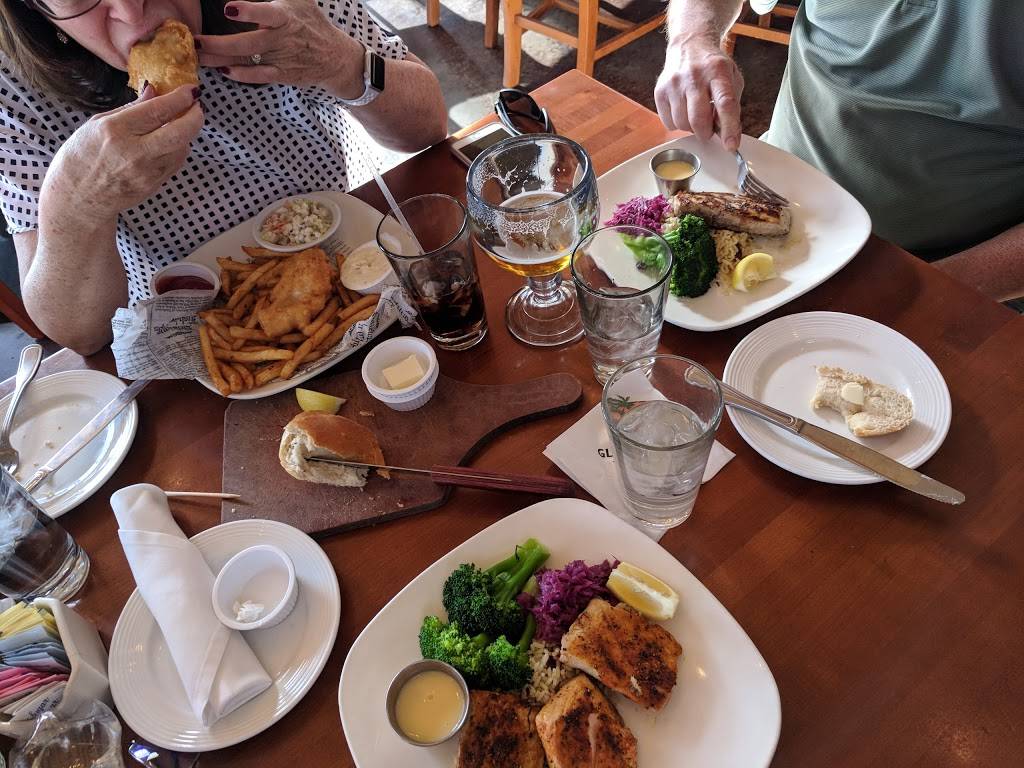 Gladstones Long Beach | restaurant | 330 S Pine Ave, Long Beach, CA 90802, USA | 5624328588 OR +1 562-432-8588