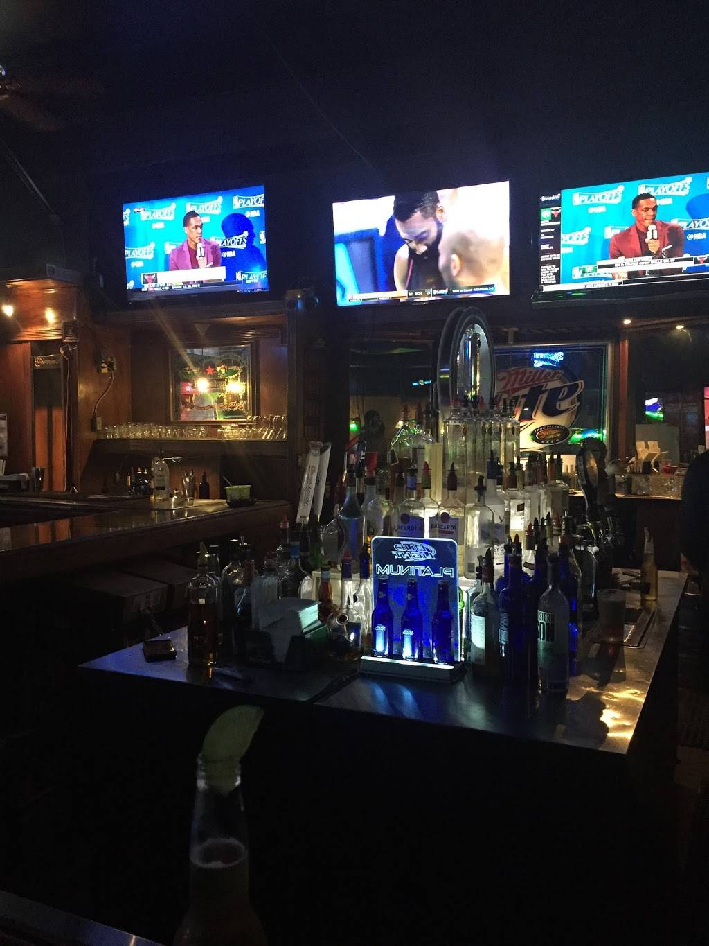 Morgan Falls Billiards | restaurant | 7875 Roswell Rd, Sandy Springs, GA 30350, USA | 7703949383 OR +1 770-394-9383