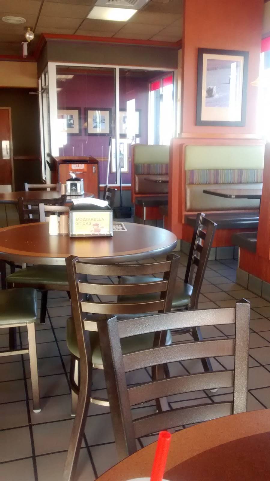 Burger King | restaurant | 3800 East, AR-18, Blytheville, AR 72315, USA | 8707620944 OR +1 870-762-0944