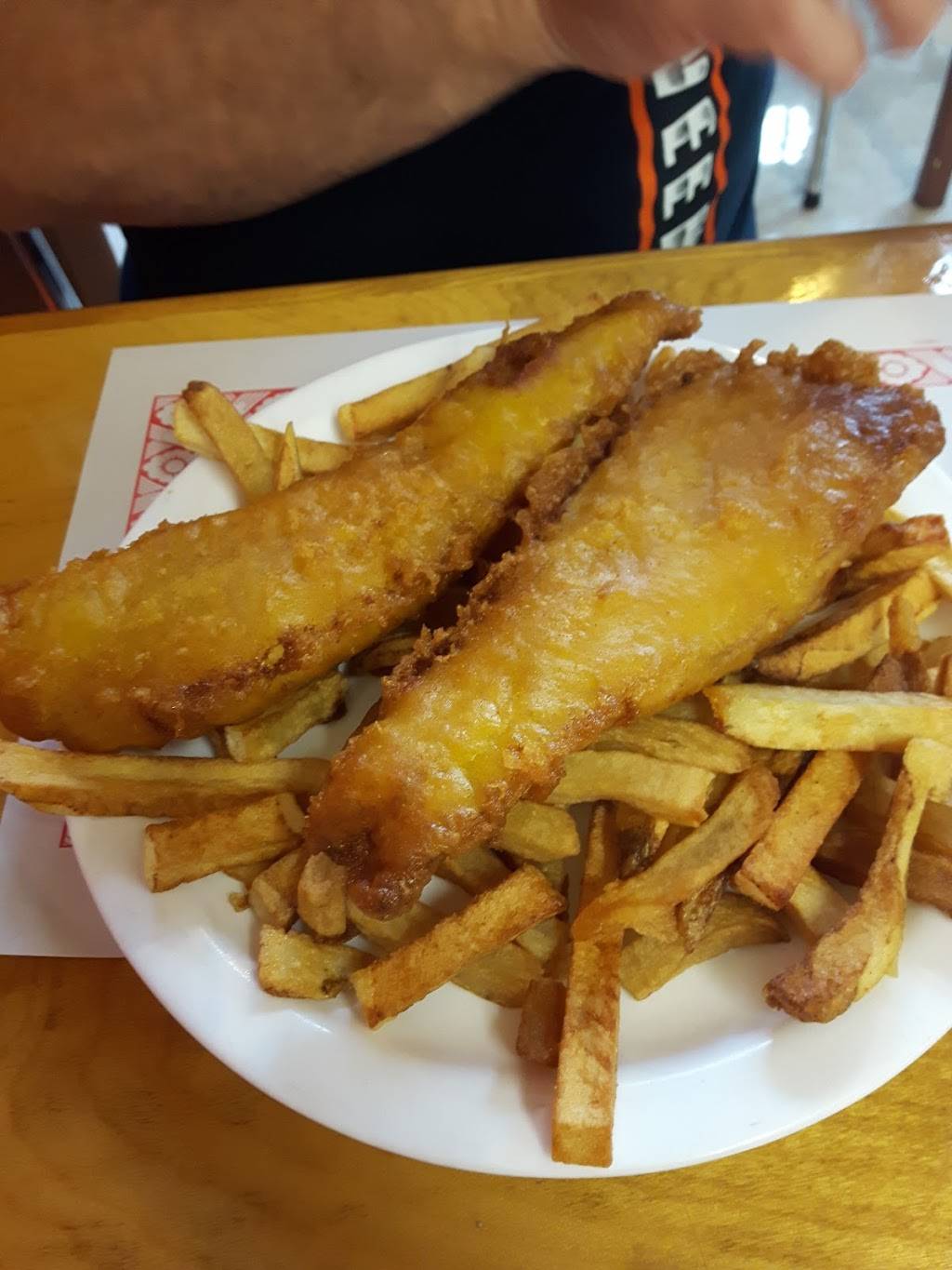 Mels Fish & Chips | restaurant | 360 Dundas St, Woodstock, ON N4S 1B7, Canada | 5195375871 OR +1 519-537-5871