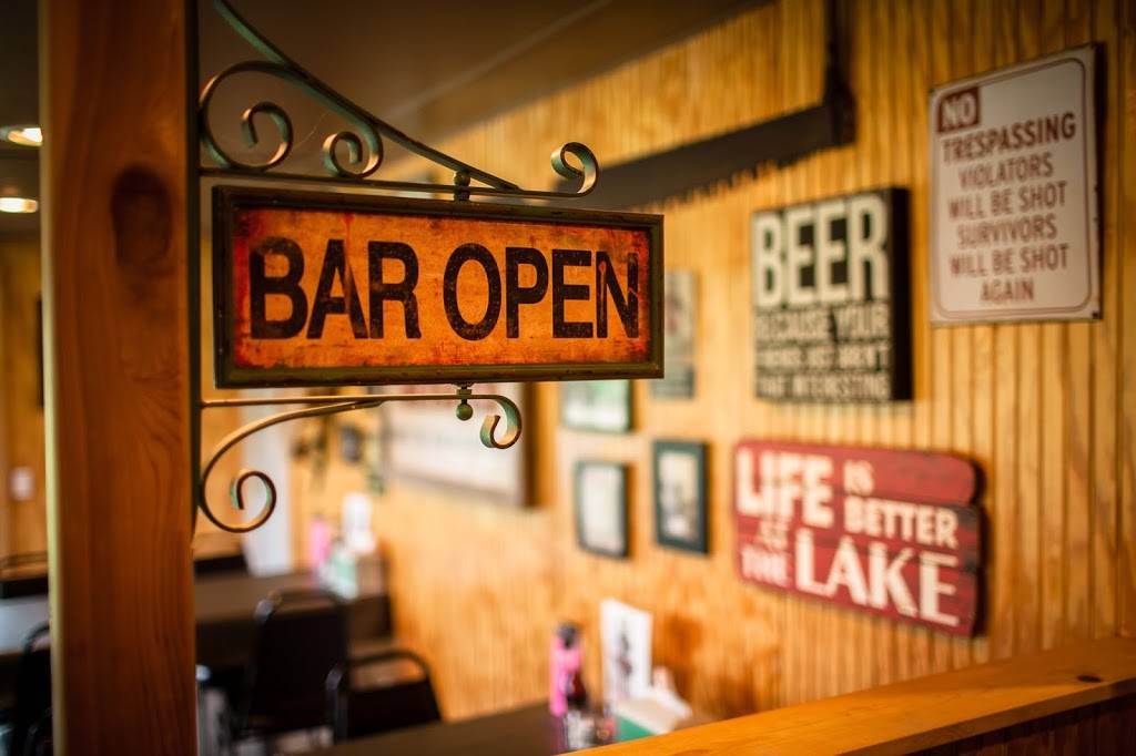 Moose Jaw Junction | restaurant | 966 W Van Rd, Pellston, MI 49769, USA | 2315398528 OR +1 231-539-8528