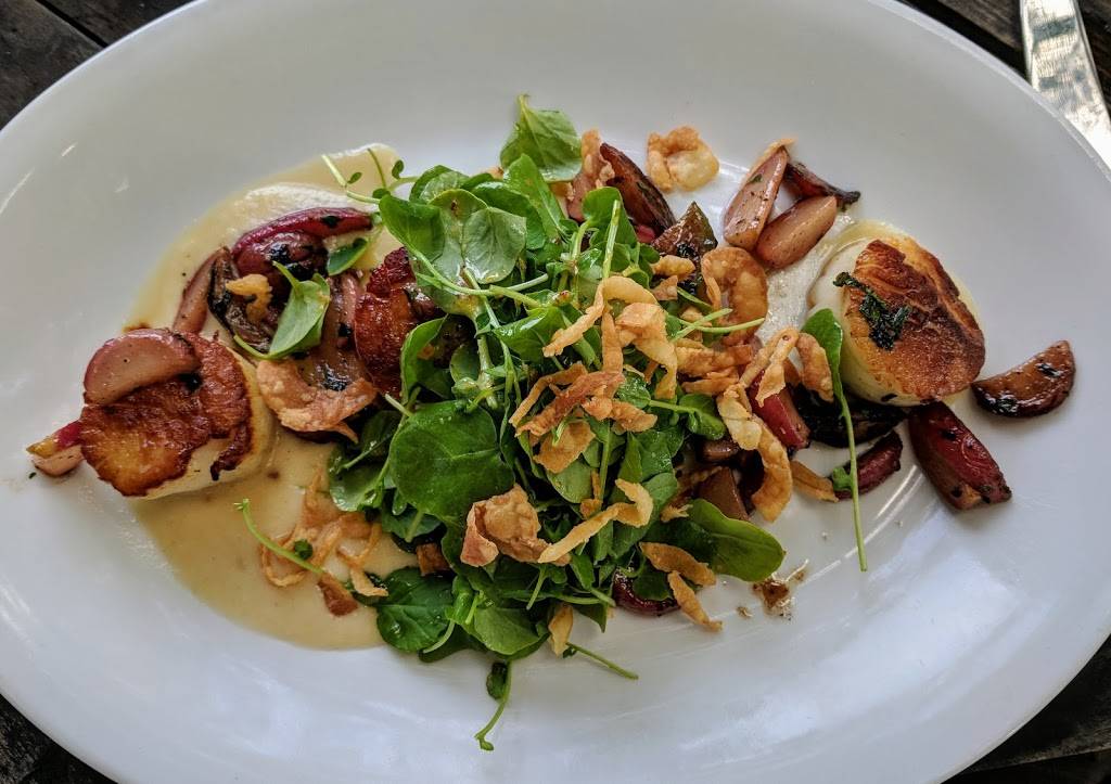 Saltus River Grill | restaurant | 802 Bay St ste c, Beaufort, SC 29902, USA | 8433793474 OR +1 843-379-3474