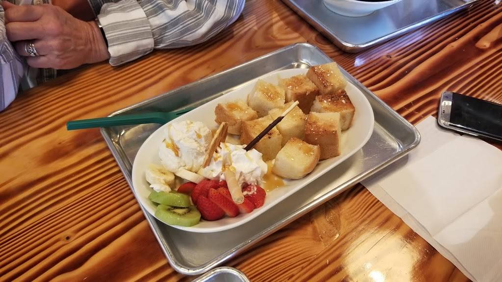 Streatside | restaurant | 6345 Multiplex Dr, Centreville, VA 20121, USA | 5717787378 OR +1 571-778-7378