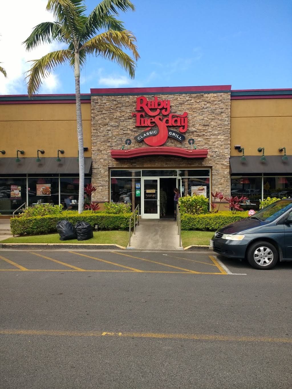 Ruby Tuesday Hawaii | restaurant | Moanalua Center, 930 Valkenburgh St Suite 211, Honolulu, HI 96818, USA | 8084228585 OR +1 808-422-8585