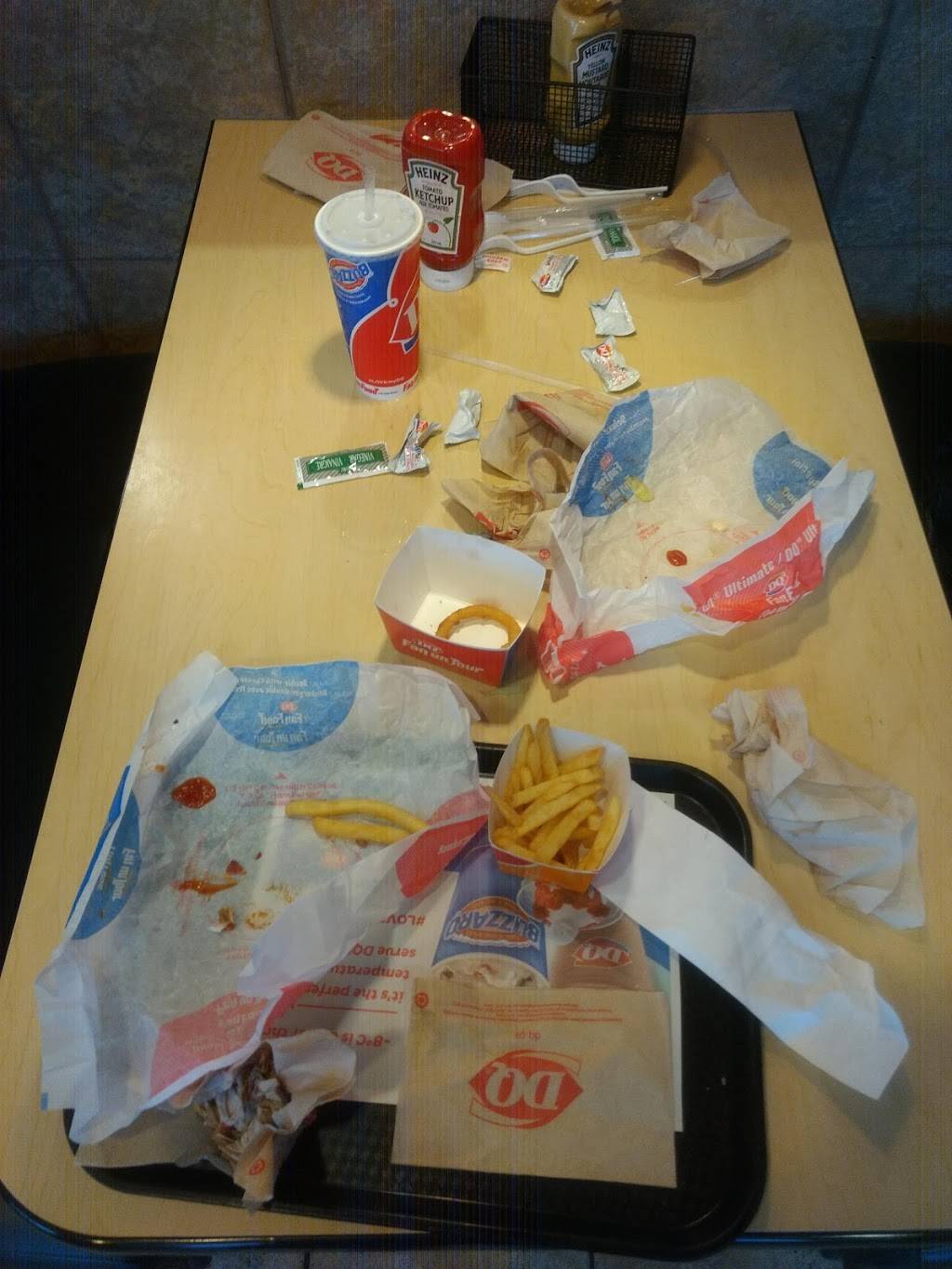 Dairy Queen Grill & Chill | restaurant | 582 Main St S, Alexandria, ON K0C 1A0, Canada | 6135253351 OR +1 613-525-3351