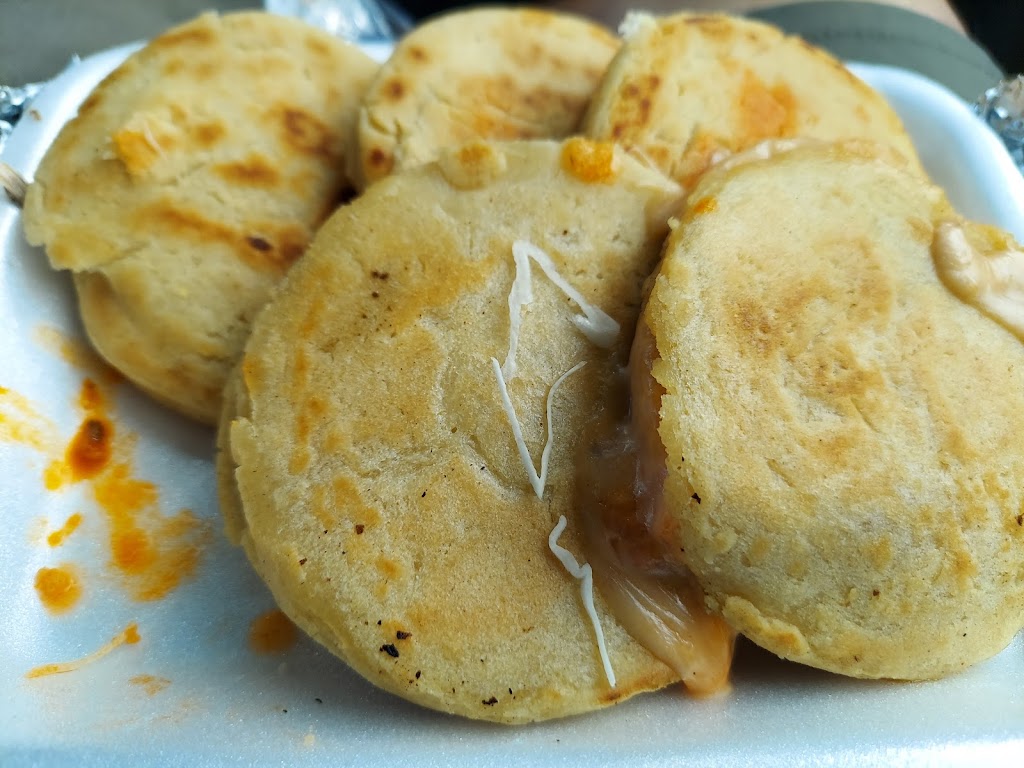 Tacomonchis El Bebe | restaurant | 819 S Joshua Dr, Mission, TX 78574, USA | 9566385562 OR +1 956-638-5562