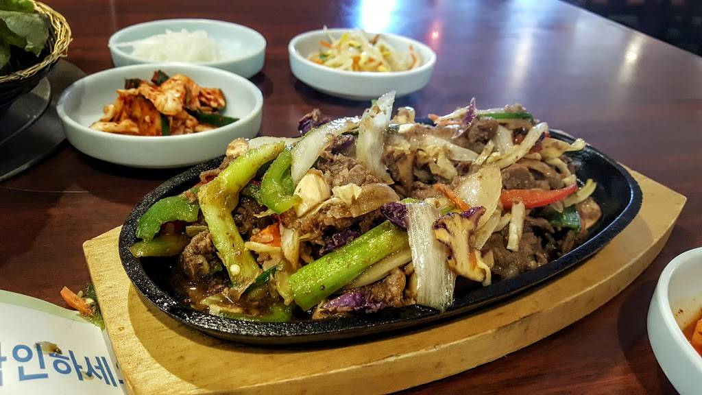 New Korea Garden Restaurant | restaurant | 204 N Cass Ave, Westmont, IL 60559, USA | 6308521900 OR +1 630-852-1900