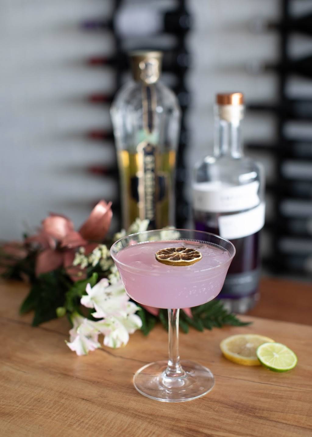 Swine and Vine | restaurant | 295 Lancaster St W, Kitchener, ON N2H 6H6, Canada | 2264764418 OR +1 226-476-4418