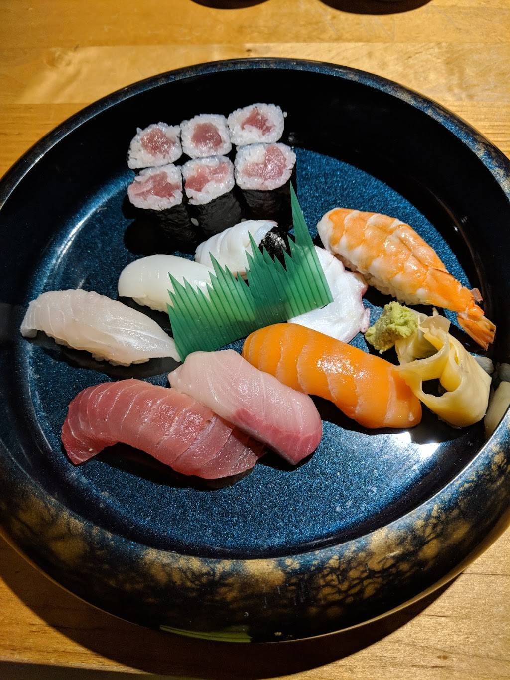 Miyoshi | restaurant | 8660 Bankers St, Florence, KY 41042, USA | 8595256564 OR +1 859-525-6564