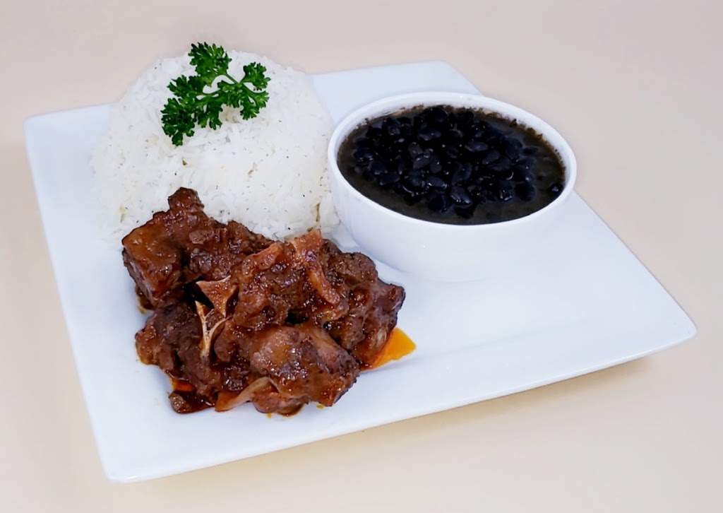 Rose Garden Food Truck | restaurant | 10422 NW 7th Ave, Miami, FL 33150, USA | 9543802584 OR +1 954-380-2584