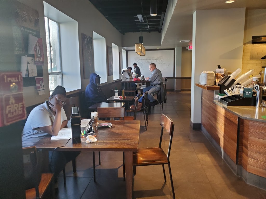 Starbucks | cafe | 133 E Court Square, Decatur, GA 30030, USA | 4043711104 OR +1 404-371-1104