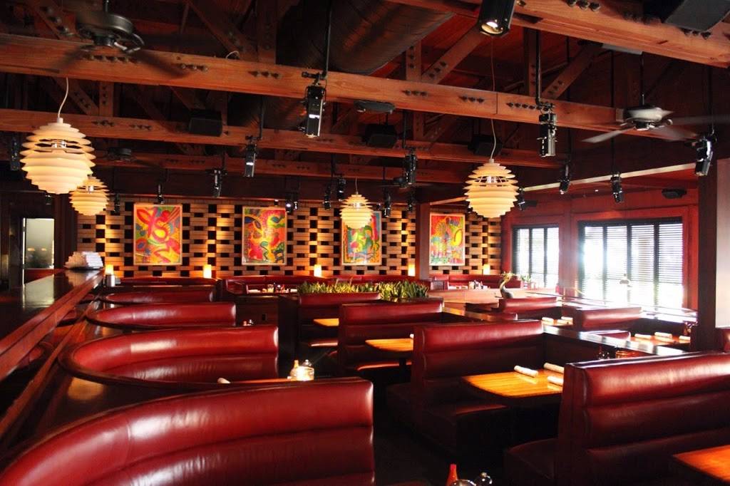 Houstons | restaurant | 2821 E Atlantic Blvd, Pompano Beach, FL 33062, USA | 9547839499 OR +1 954-783-9499