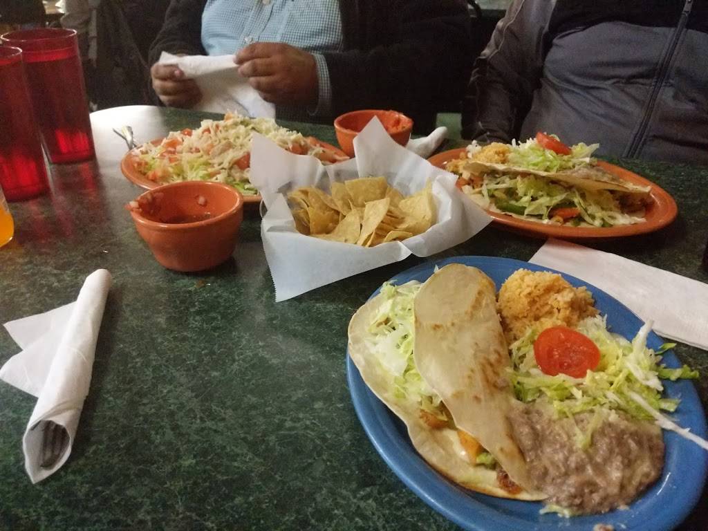 Angelos Mexican Restaurant | restaurant | 28 N School St, Lodi, CA 95240, USA | 2093662728 OR +1 209-366-2728