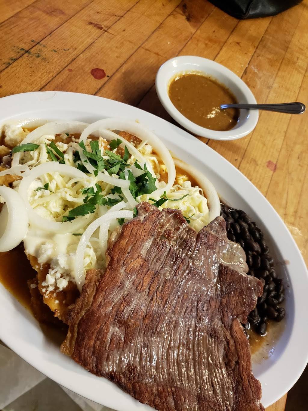 El Porvenir Bakery | restaurant | 2273 W Washington Blvd, Los Angeles, CA 90018, USA | 3237356323 OR +1 323-735-6323