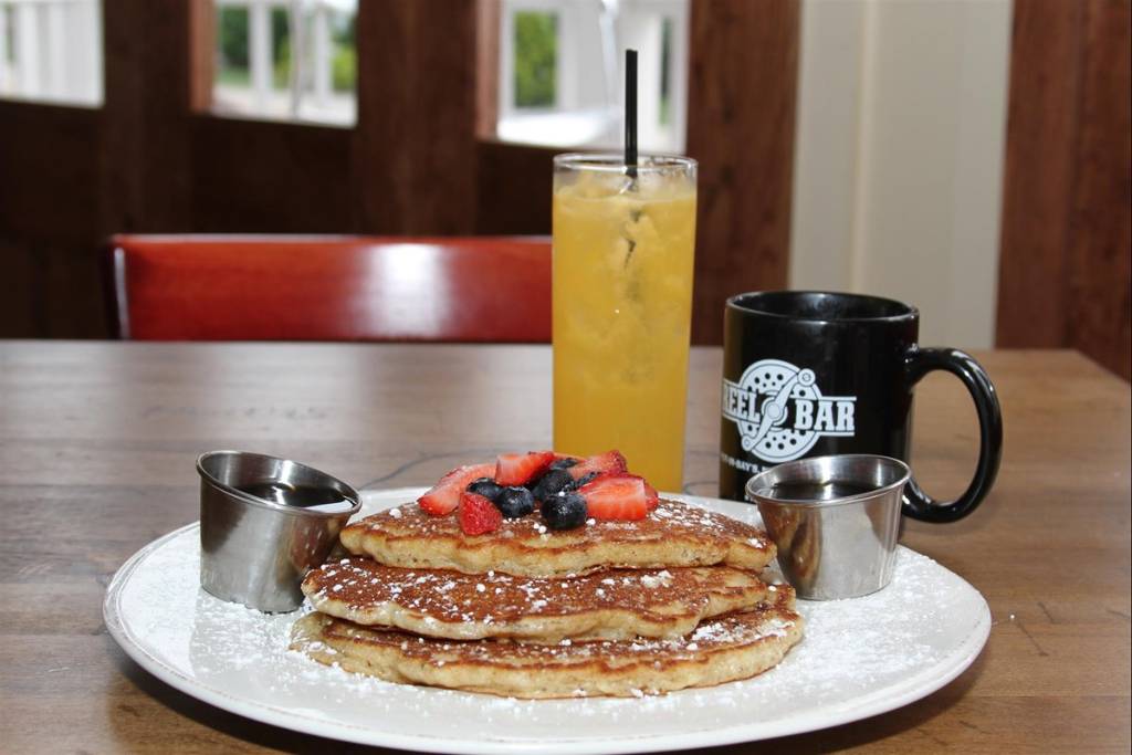 Reel Bar | restaurant | 461 Catawba Ave, Put-In-Bay, OH 43456, USA | 4192851318 OR +1 419-285-1318