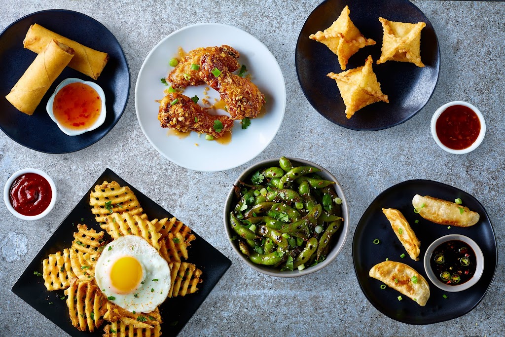 Red Stix Street Food & Bar | restaurant | 13050 Bee St Ste 140, Farmers Branch, TX 75234, USA | 9728639426 OR +1 972-863-9426