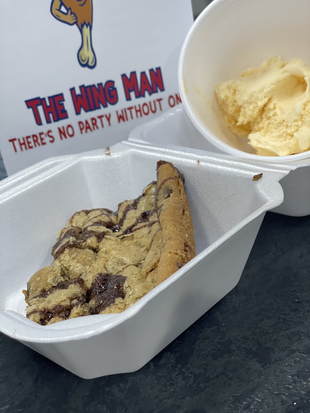 The Wing Man | restaurant | 5833 Dorr St, Toledo, OH 43615, USA | 4194075324 OR +1 419-407-5324