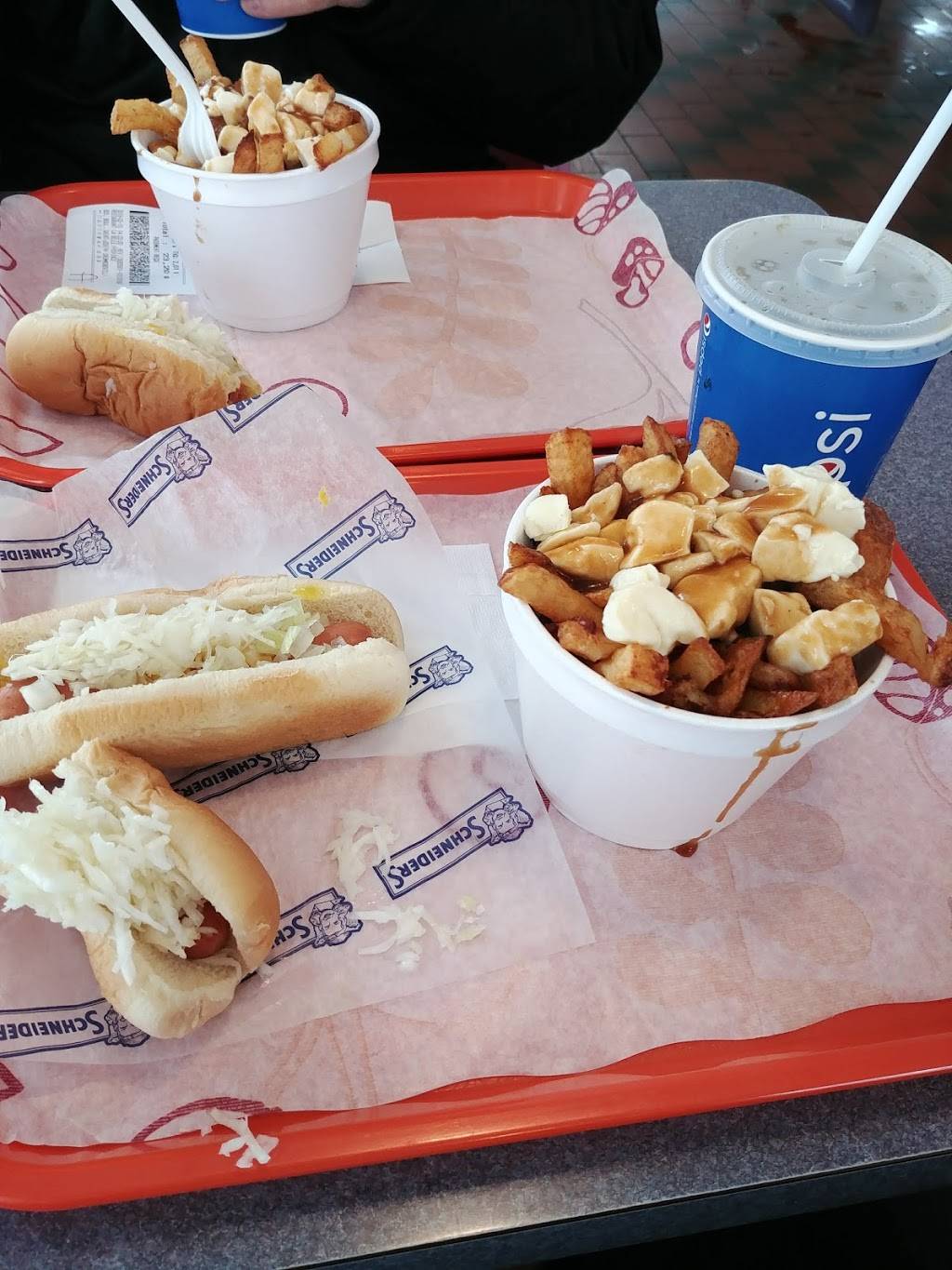 Restaurant la Belle Province | restaurant | 820 Boulevard Saint-Joseph, Drummondville, QC J2C 2C5, Canada | 8194723234 OR +1 819-472-3234