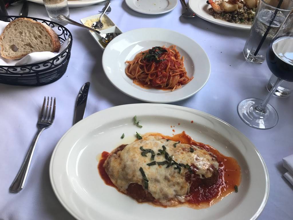 Limoncello Trattoria & Bar | restaurant | 229 Woodcleft Ave, Freeport, NY 11520, USA | 5162239600 OR +1 516-223-9600