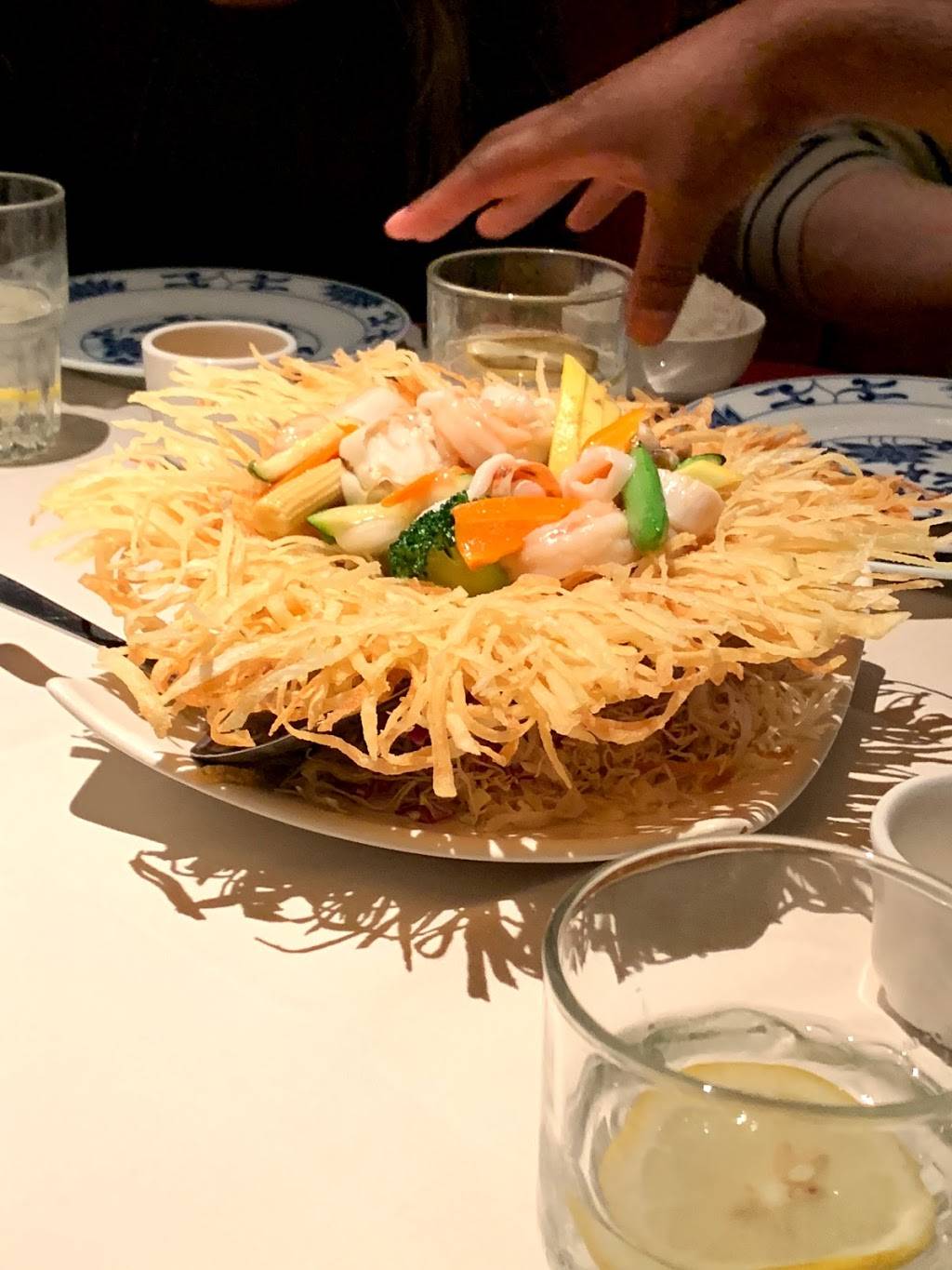 Imperial Chinese Seafood | meal delivery | 431 S Broadway, Denver, CO 80209, USA | 3036982800 OR +1 303-698-2800