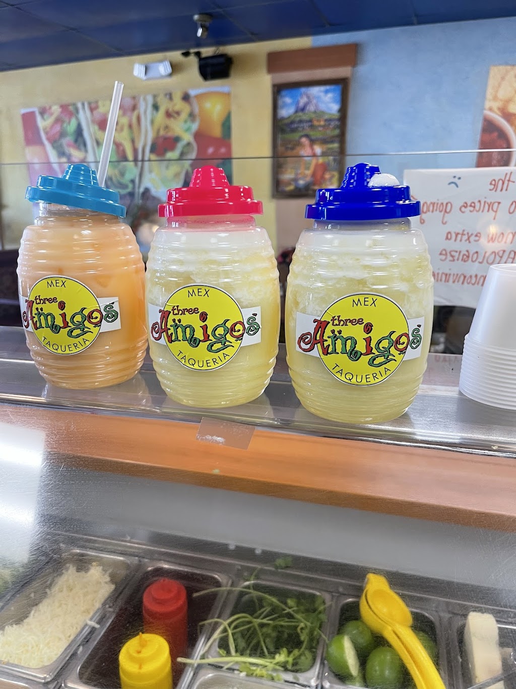 Three Amigos Mexican Taqueria | restaurant | 188 Main St, Farmington, CT 06032, USA | 8606066814 OR +1 860-606-6814