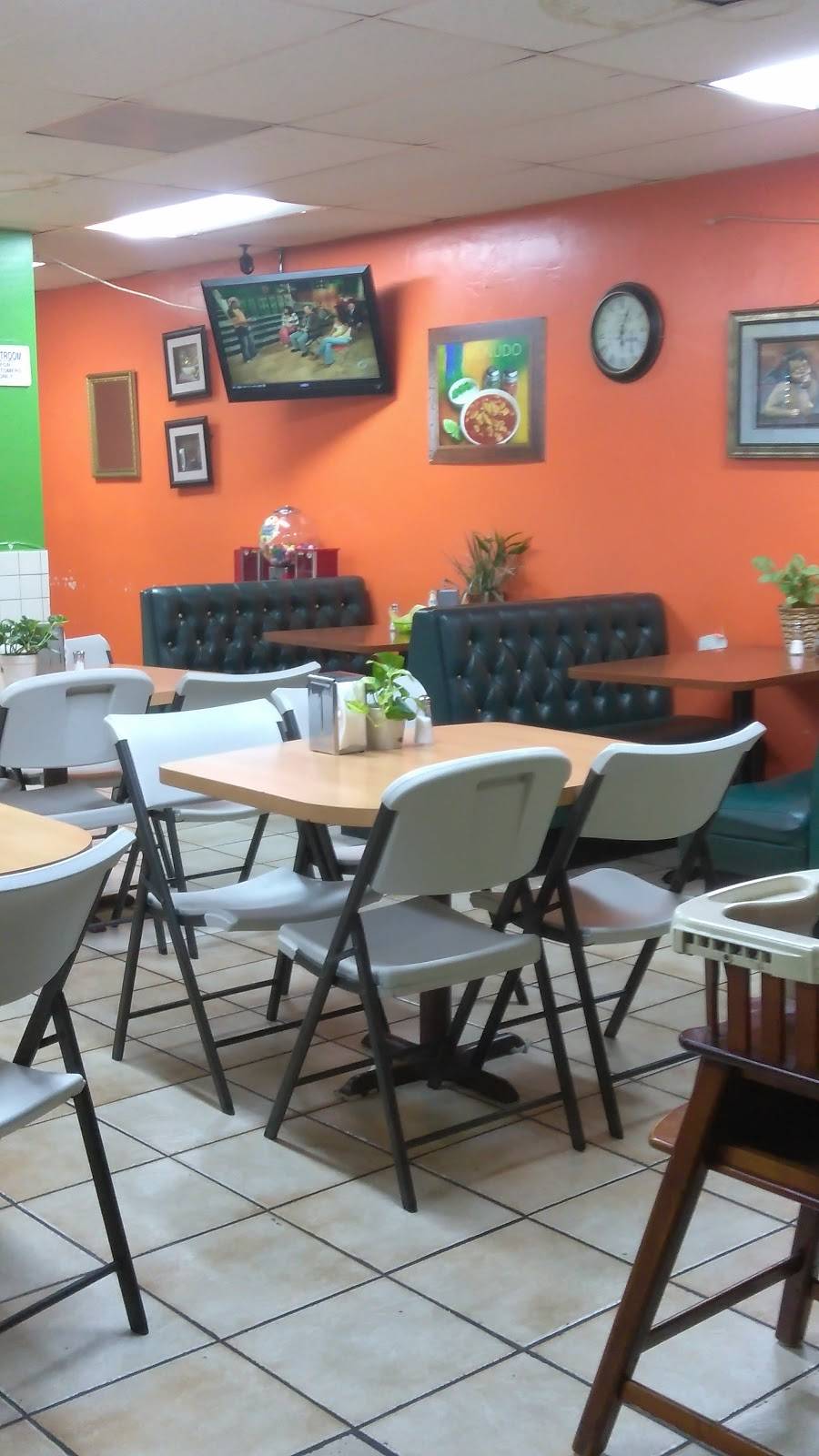 Paulitas Restaurant | restaurant | 636 N Broadway, Escondido, CA 92025, USA | 7607376177 OR +1 760-737-6177