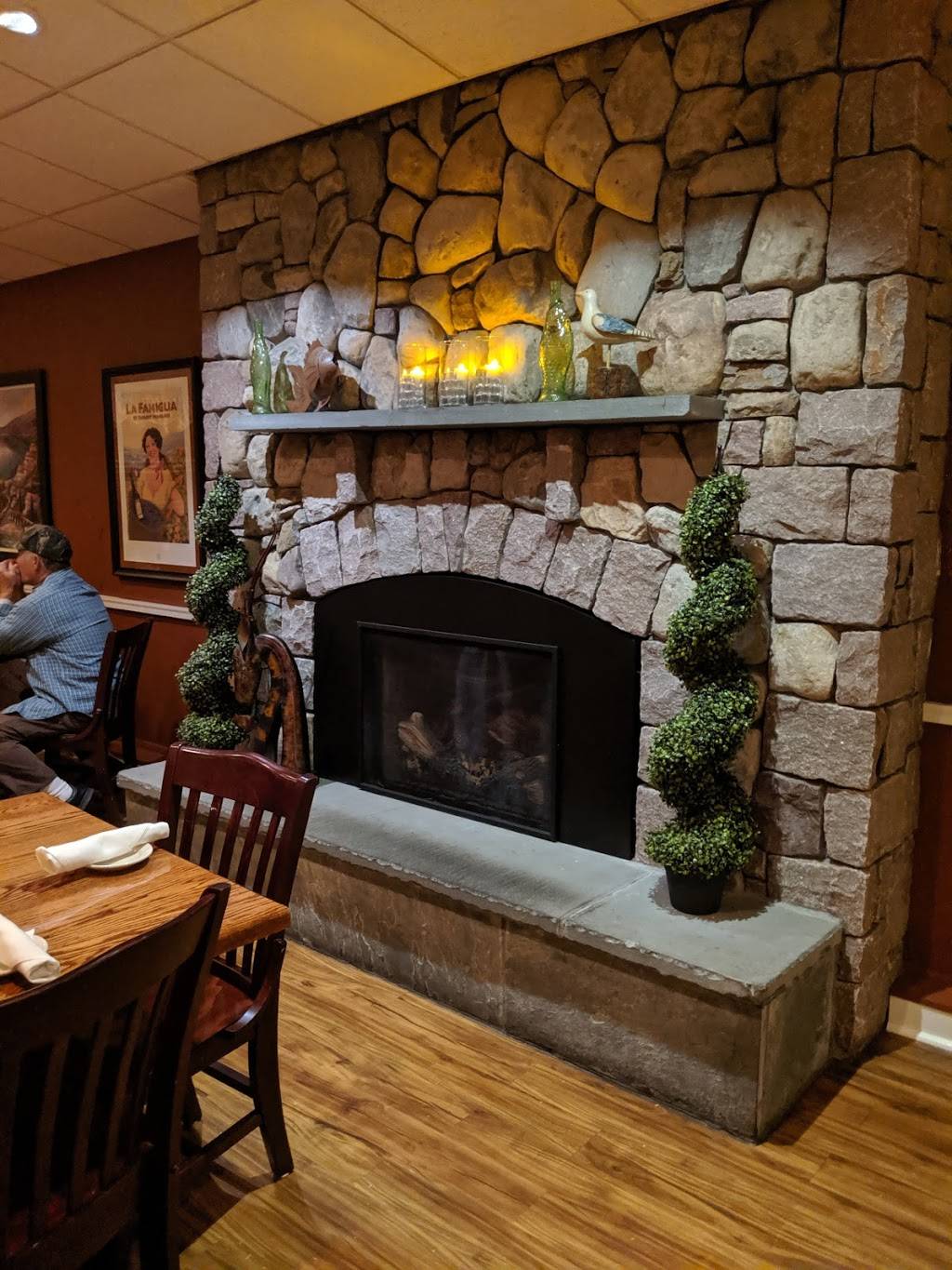 Montanos Restaurant | restaurant | 481 US-6, North Truro, MA 02652, USA | 5084872026 OR +1 508-487-2026