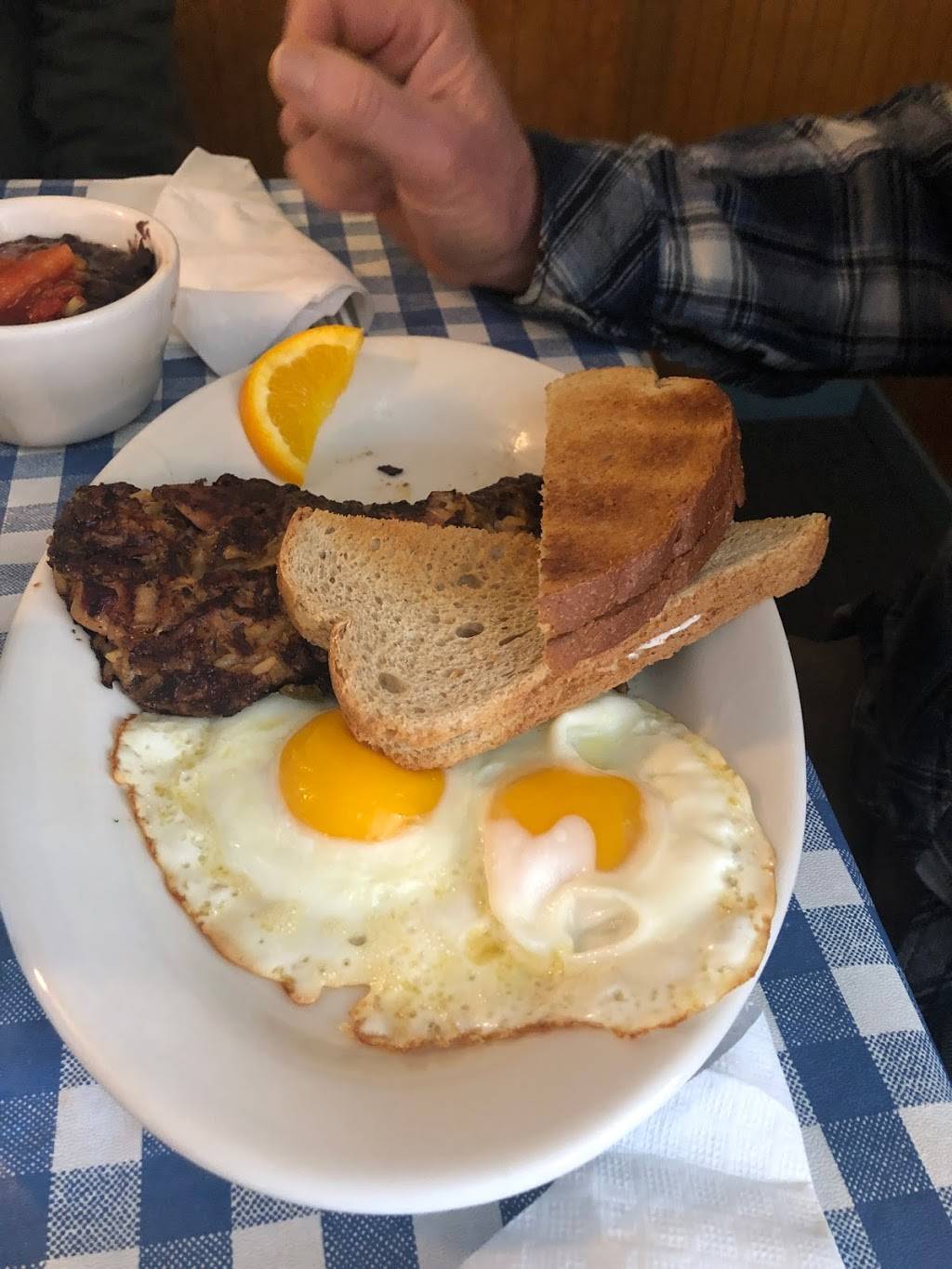 Bluebird Cafe | restaurant | 554 Kingstown Rd, Wakefield, RI 02879, USA | 4017928940 OR +1 401-792-8940