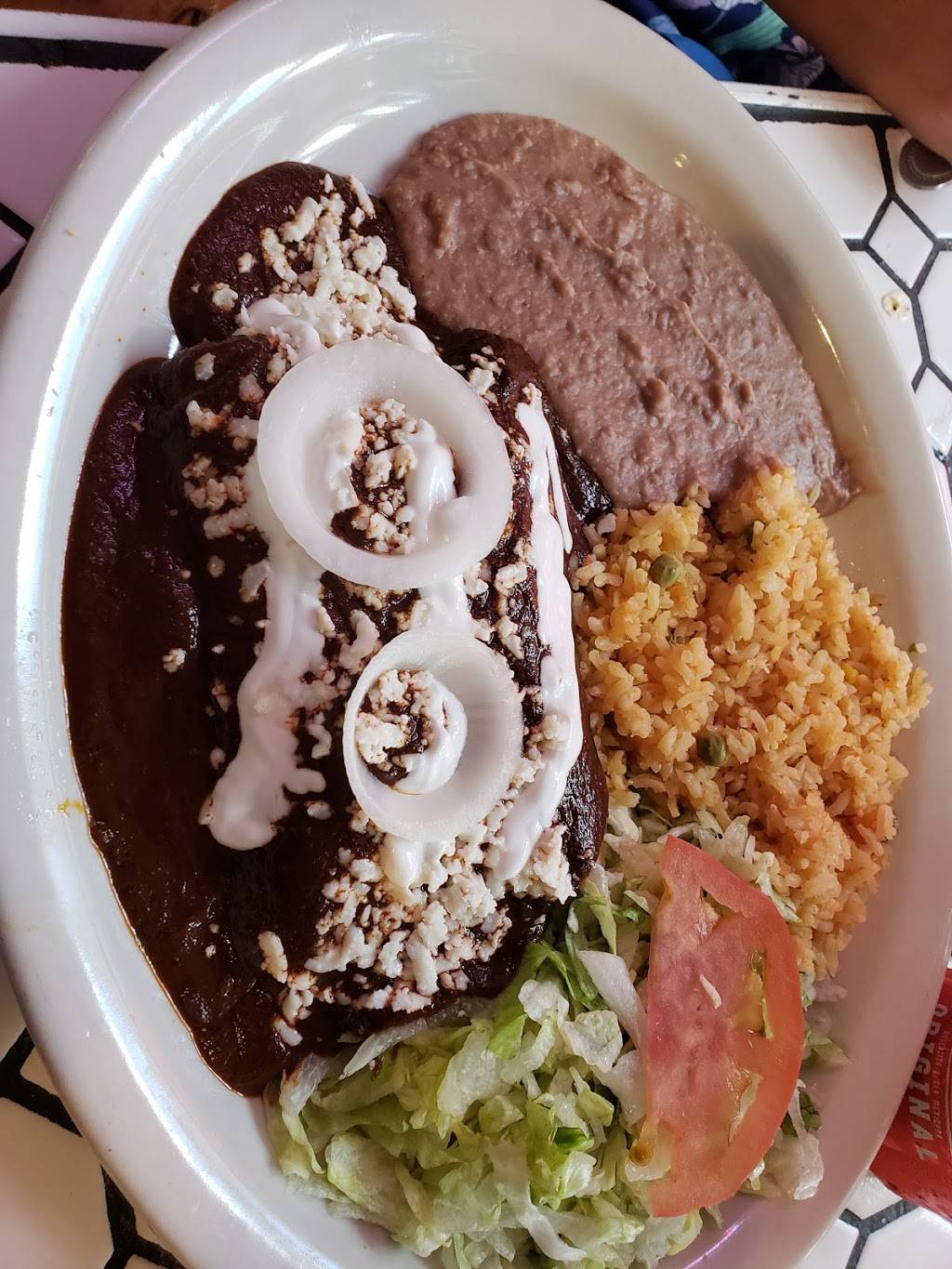 La Fogata Mexican Cuisine | restaurant | 2427 Vance Jackson Rd, San Antonio, TX 78213, USA | 2103401337 OR +1 210-340-1337