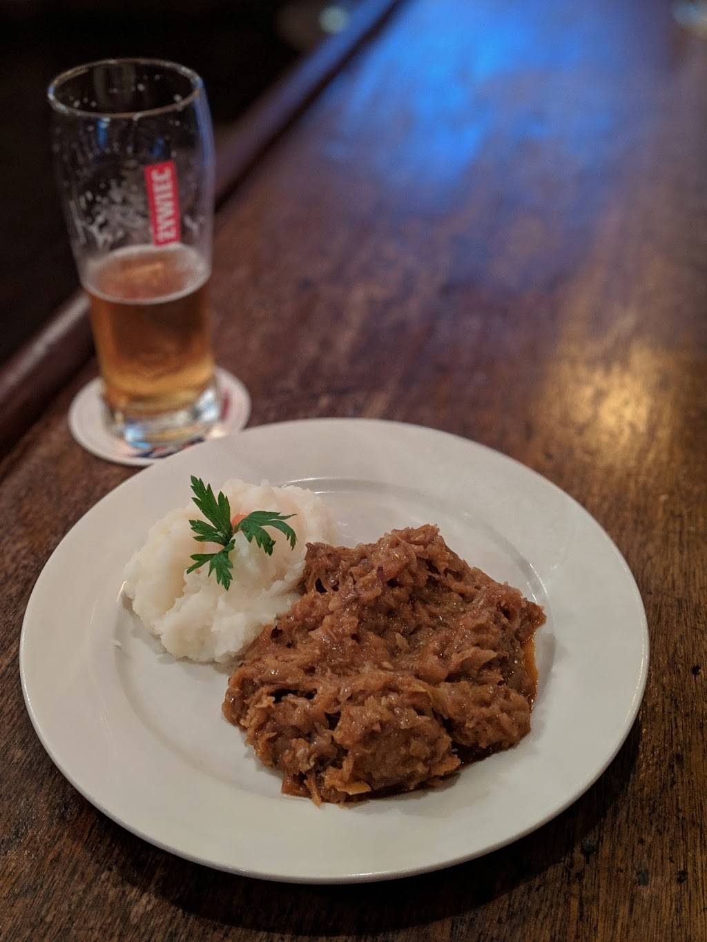 Krolewskie Jadlo | restaurant | 66-21 Fresh Pond Rd, Flushing, NY 11385, USA | 7183666226 OR +1 718-366-6226