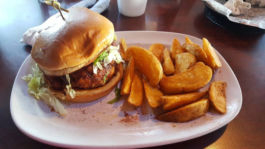 Buffalo Wings & Rings | restaurant | 1901 Town Centre Dr, Round Rock, TX 78664, USA | 5123109464 OR +1 512-310-9464