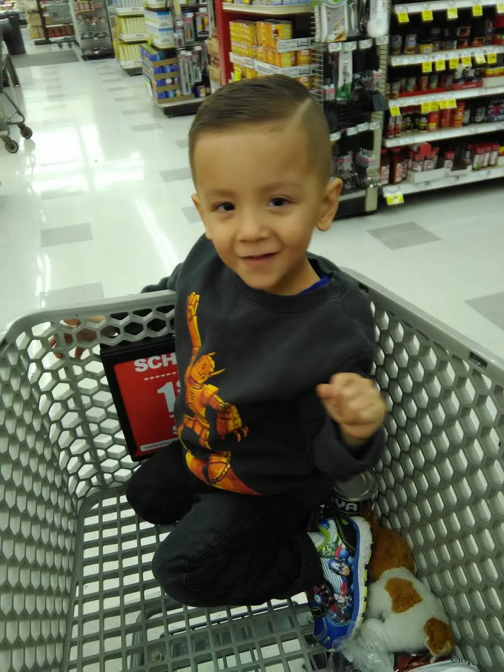 11th Street Plaza | meal takeaway | 3134 11th St, Rockford, IL 61109, USA | 8153989710 OR +1 815-398-9710