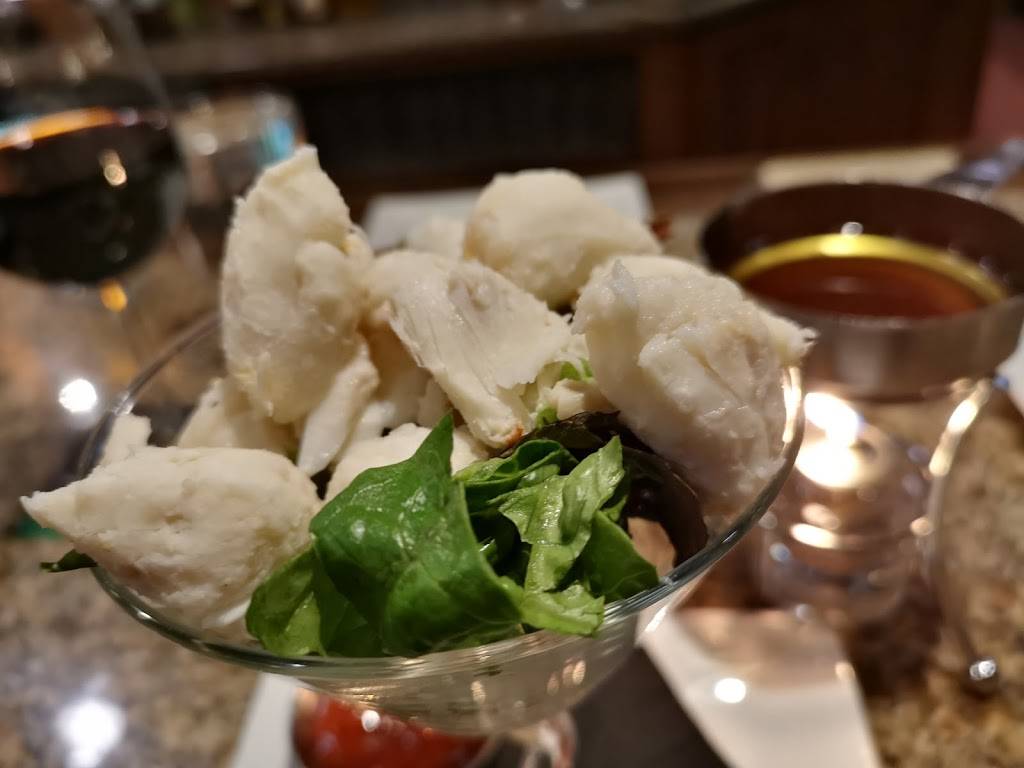 Youells Oyster House | restaurant | 2249 Walnut St, Allentown, PA 18104, USA | 6104391203 OR +1 610-439-1203