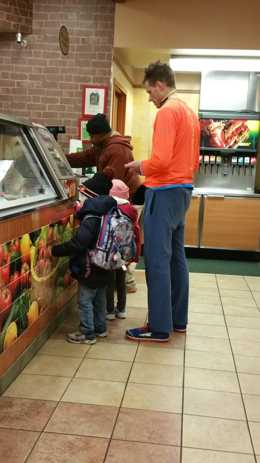 Subway Restaurants | restaurant | 8484 Georgia Ave #110, Silver Spring, MD 20910, USA | 3015650161 OR +1 301-565-0161