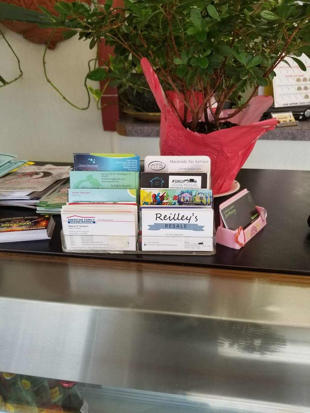 El Sabrocito Mexican Restaurant | restaurant | 2941 Sunset Ave, Waukegan, IL 60087, USA | 8475964599 OR +1 847-596-4599