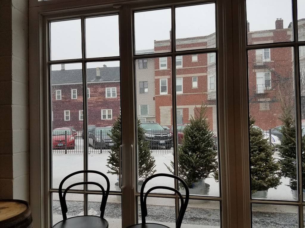 middle brow - bungalow | restaurant | 2840 W Armitage Ave, Chicago, IL 60647, USA | 7736879076 OR +1 773-687-9076