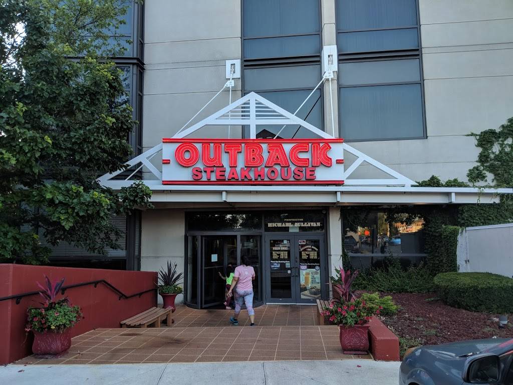 Outback Steakhouse | restaurant | 8101 W Higgins Rd, Chicago, IL 60631, USA | 7733800818 OR +1 773-380-0818
