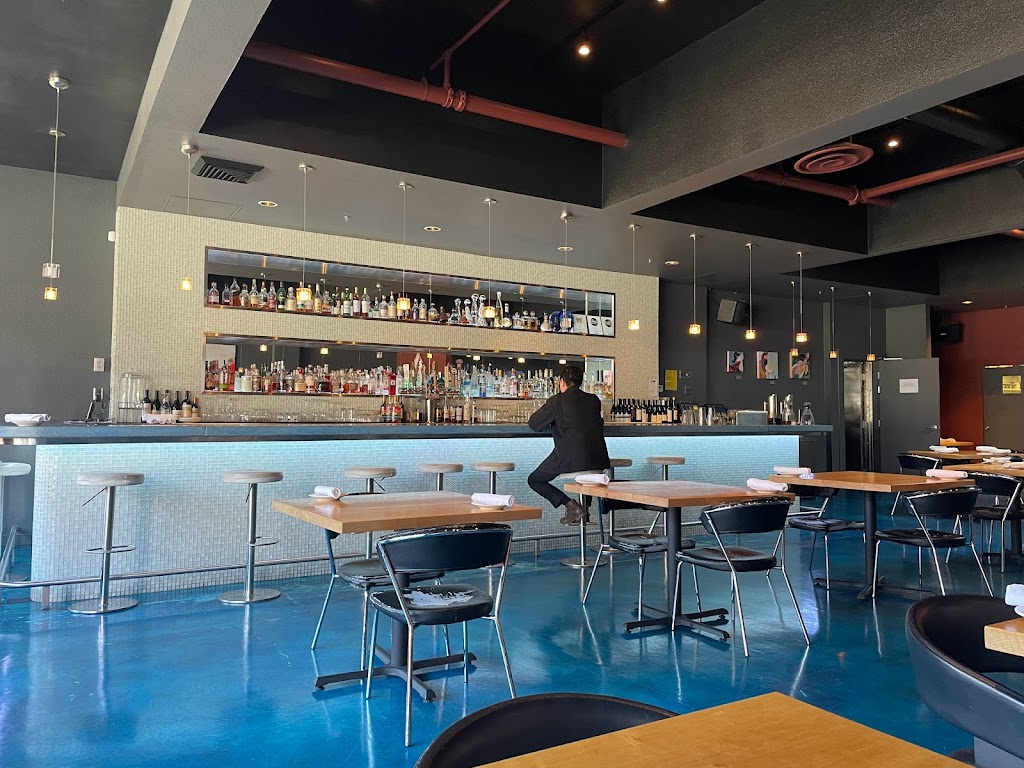 Five Eleven | restaurant | 511 2nd St, Eureka, CA 95501, USA | 7072683852 OR +1 707-268-3852