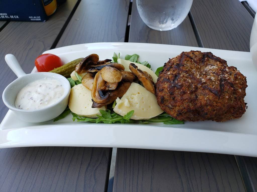 Lakeside Bala Limited | restaurant | 3068 Muskoka District Road 169, Bala, ON P0C 1A0, Canada | 7056419589 OR +1 705-641-9589