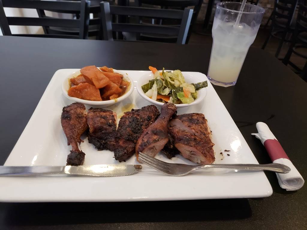 Jerk Villa Bar & Grill | restaurant | 2216 S Michigan Ave, Chicago, IL 60616, USA | 3122250932 OR +1 312-225-0932