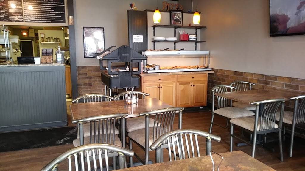 Grecos Pizza | restaurant | 5380 Division Ave S, Grand Rapids, MI 49548, USA | 6165308500 OR +1 616-530-8500