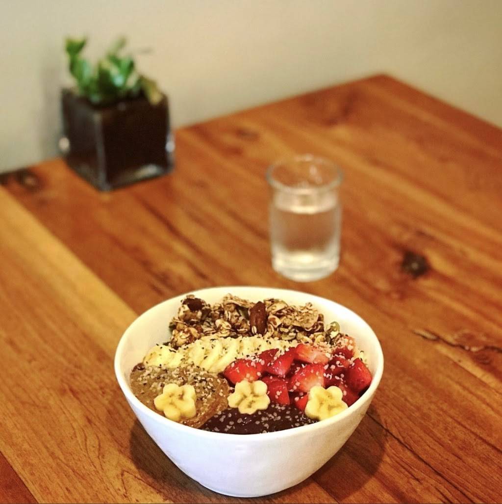 Fruitive | restaurant | 1624 Laskin Rd #740, Virginia Beach, VA 23451, USA | 7573510559 OR +1 757-351-0559