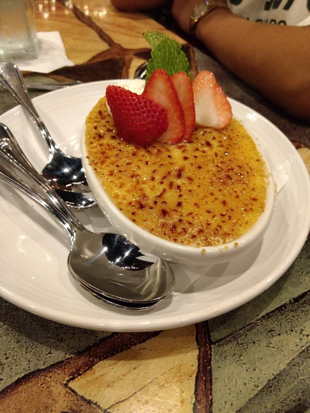 Carrabbas Italian Grill | restaurant | 2815 Geyser Dr, Colorado Springs, CO 80906, USA | 7195271126 OR +1 719-527-1126