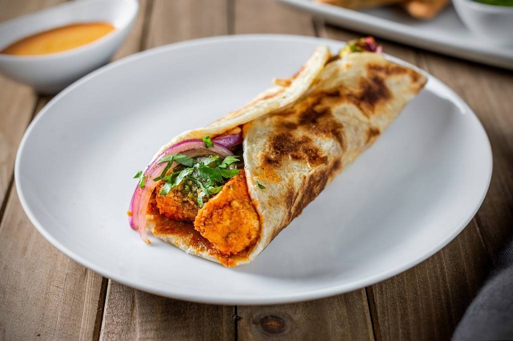 Bombay Wraps | restaurant | 3308, 330 E Ohio St, Chicago, IL 60611, USA | 3129550733 OR +1 312-955-0733