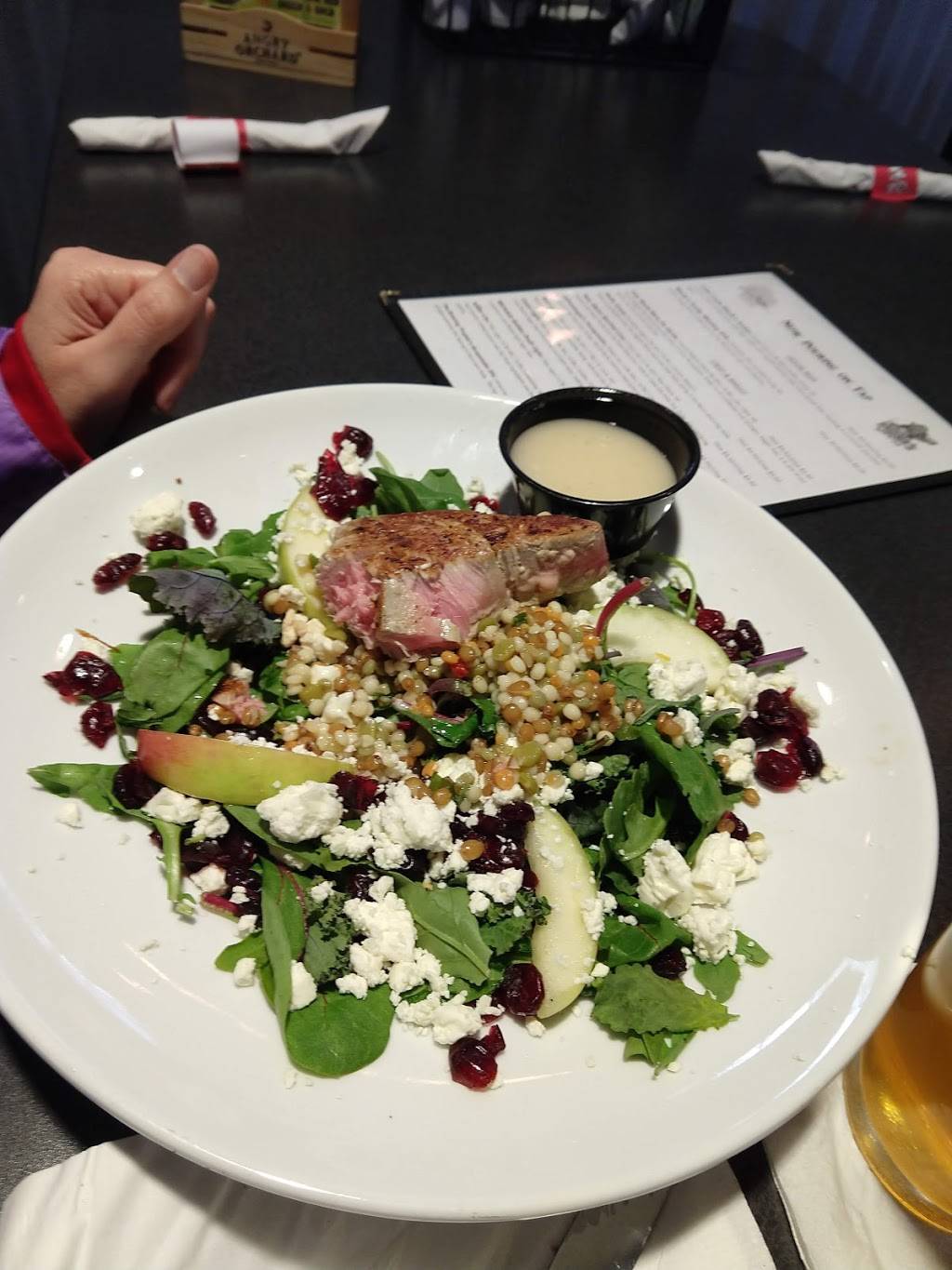 Monks Bar & Grill - Eau Claire | restaurant | 3560 Oakwood Mall Dr, Eau Claire, WI 54701, USA | 7155981820 OR +1 715-598-1820