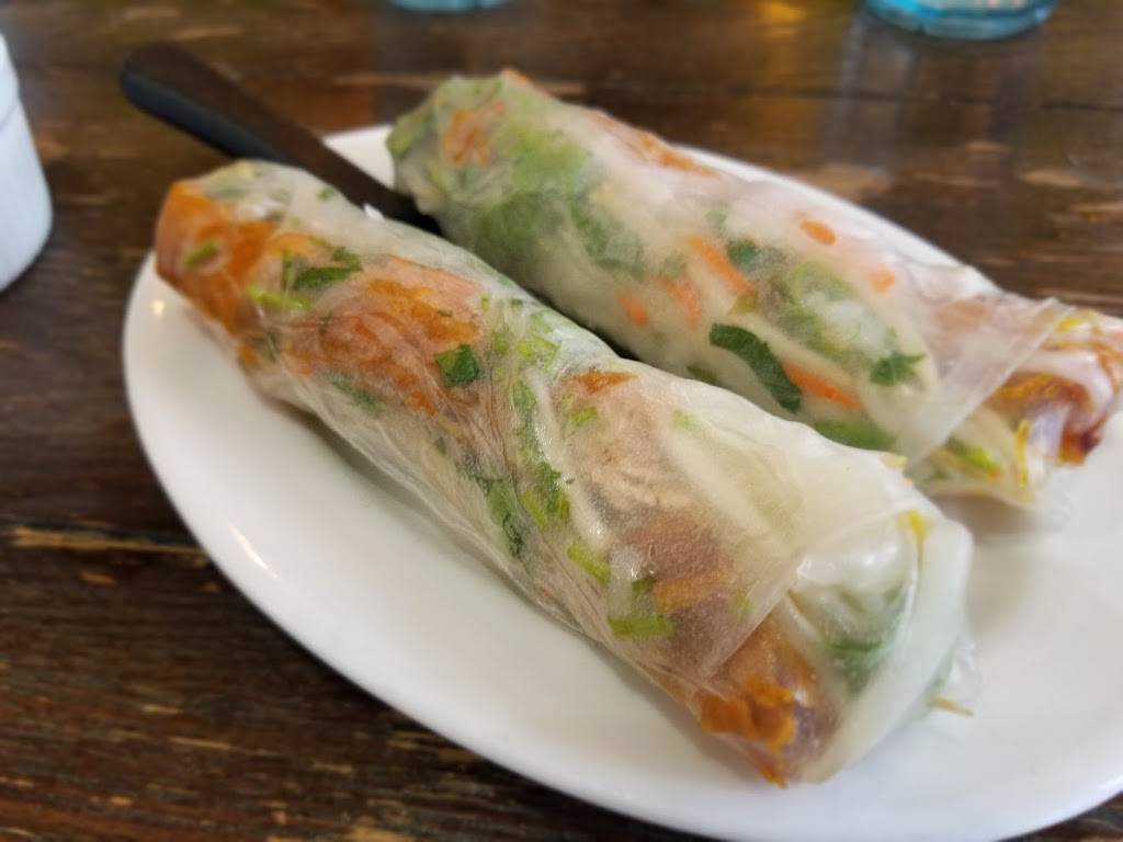 Hạ Long Bay Restaurant | restaurant | 1353 Williamson St, Madison, WI 53703, USA | 6082552868 OR +1 608-255-2868