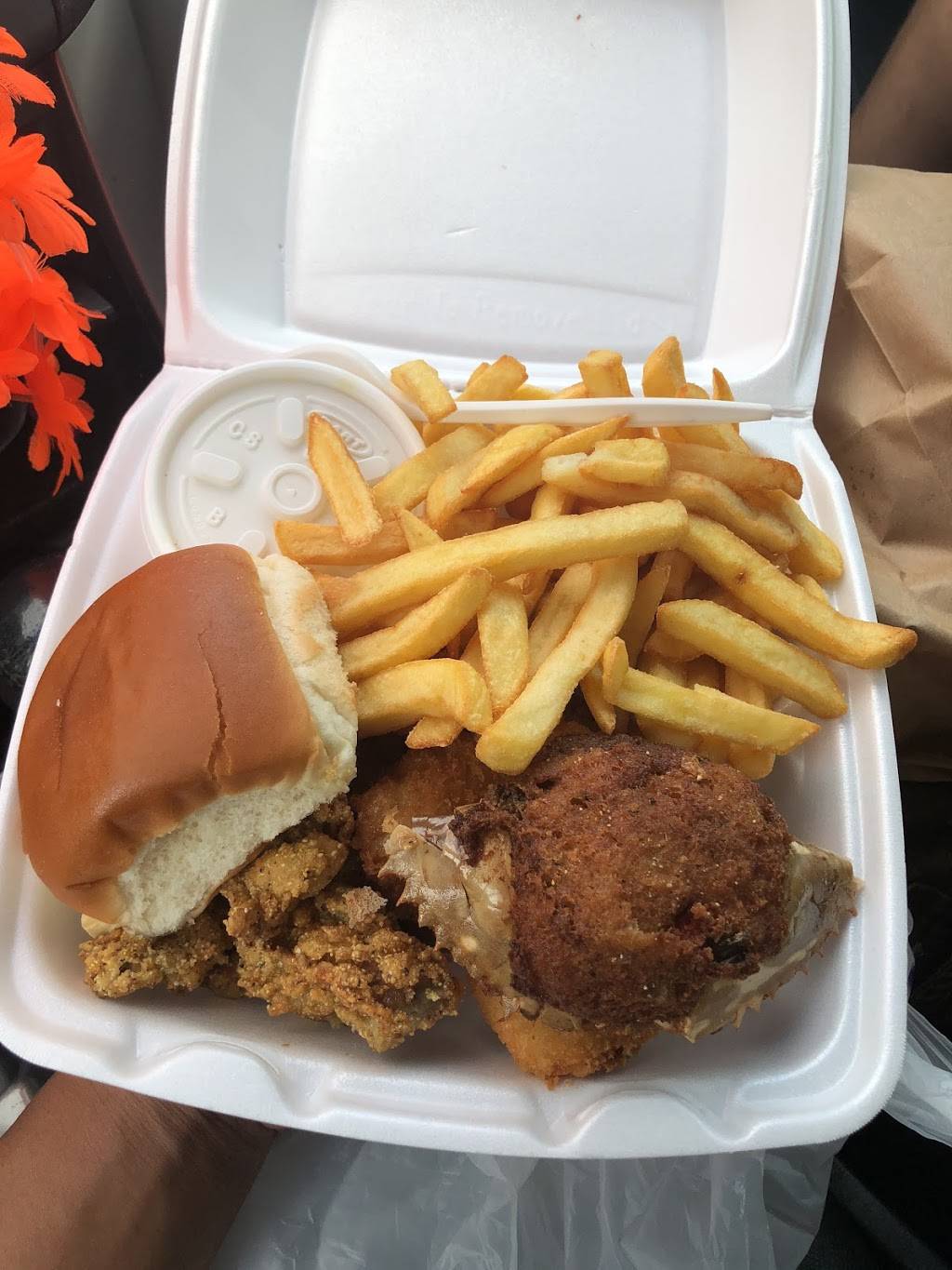 Terrys Seafood And Chicken | restaurant | 1805 Airport Blvd, Austin, TX 78702, USA | 5124773237 OR +1 512-477-3237