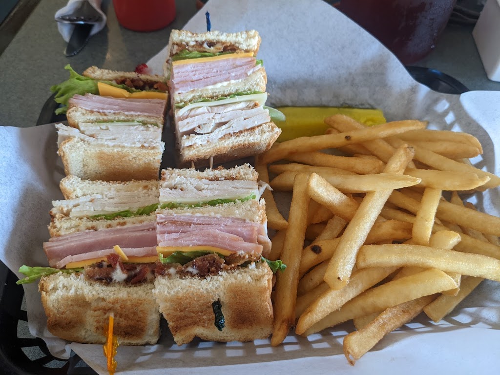 AJs at Walking Stick | restaurant | 4301 Walking Stick Blvd, Pueblo, CO 81001, USA | 7195531187 OR +1 719-553-1187