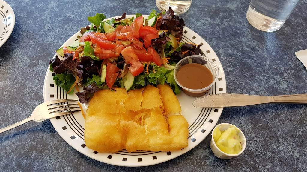 Kingsway Fish & Chips | restaurant | 3060 Bloor St W, Etobicoke, ON M8X 1C4, Canada | 4162333355 OR +1 416-233-3355