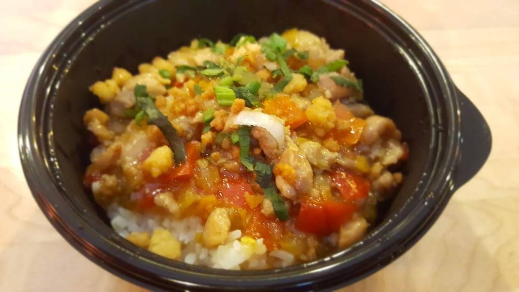 Wow Bao – Gold Coast | restaurant | 1 W Division St, Chicago, IL 60610, USA | 3126431185 OR +1 312-643-1185